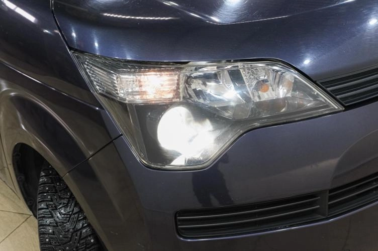 Toyota Spade 7 из 31