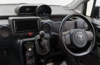Toyota Spade 19 из 31