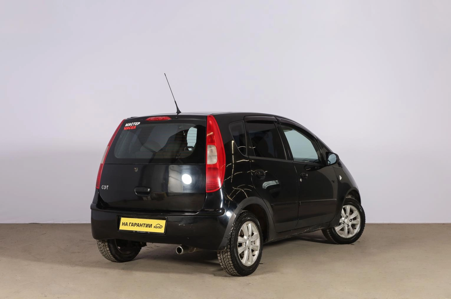 Mitsubishi Colt 4 из 16