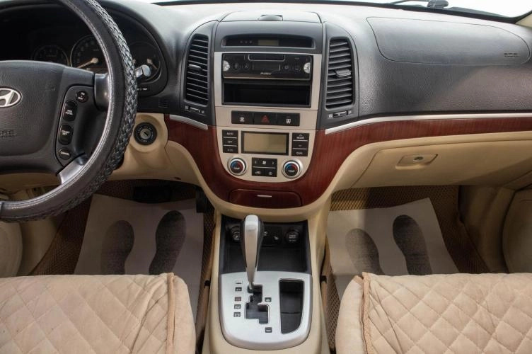Hyundai Santa Fe 17 из 25