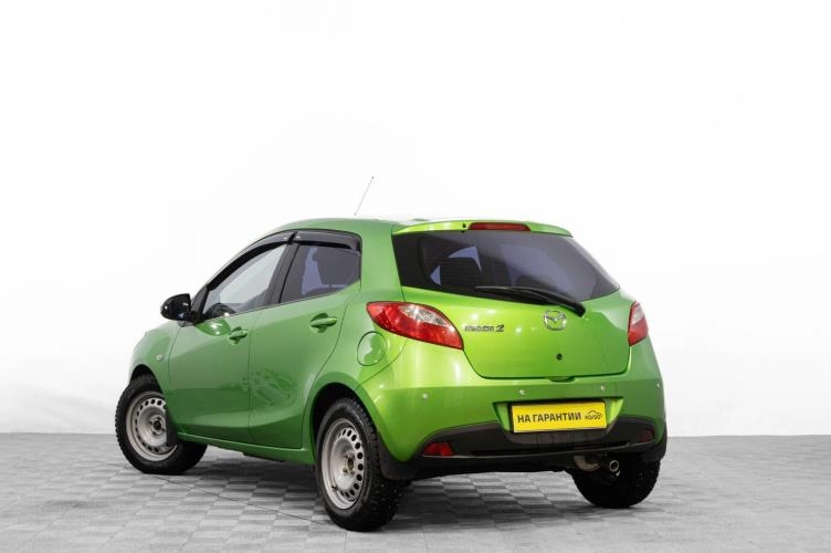 Mazda 2 6 из 6