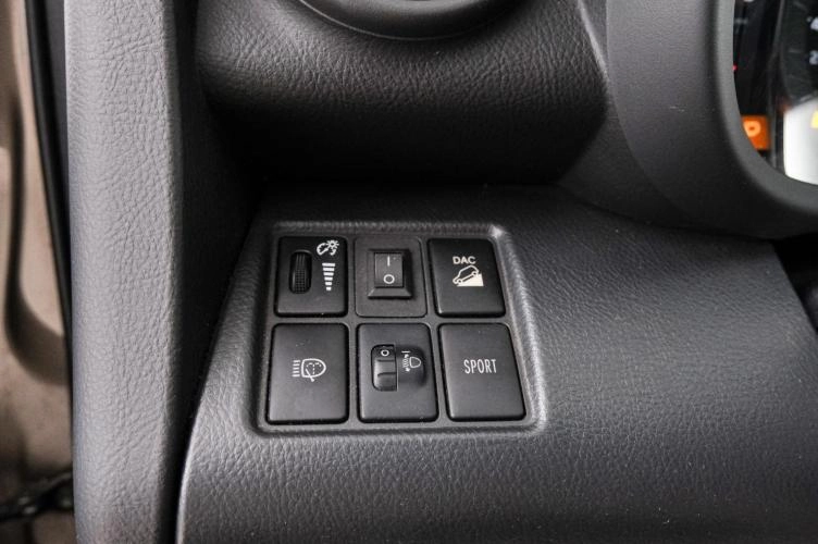 Toyota RAV4 19 из 24