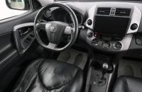 Toyota RAV4 9 из 24