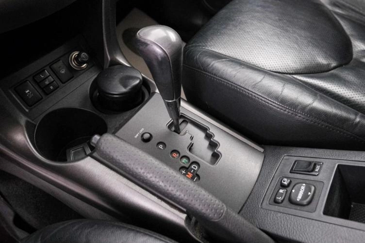 Toyota RAV4 16 из 24