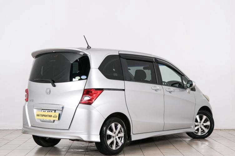 Honda Freed 6 из 6