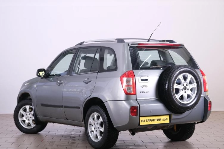 Chery Tiggo (T11) 4 из 6