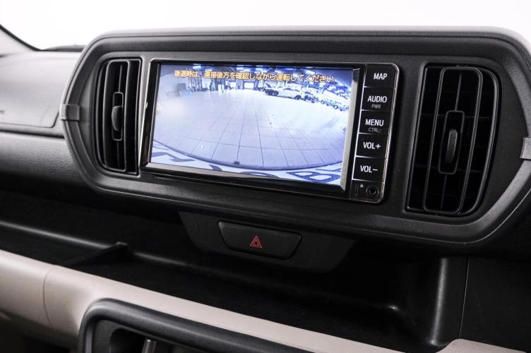 Toyota Passo 15 из 21