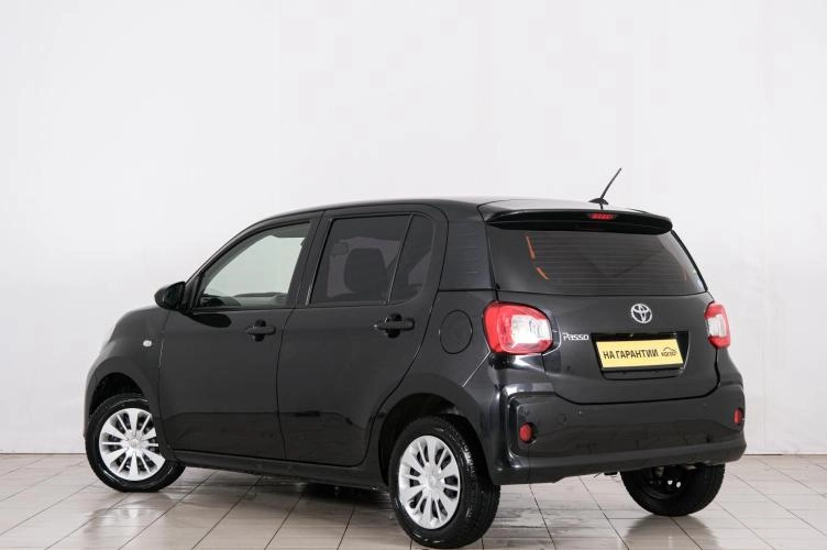 Toyota Passo 4 из 6