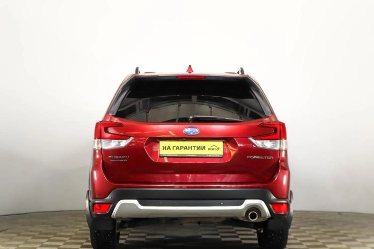 Subaru Forester 5 из 6