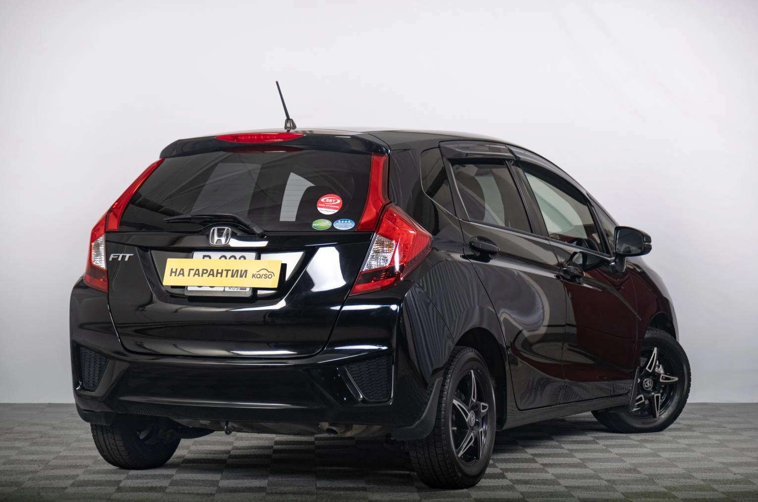 Honda Fit 6 из 16