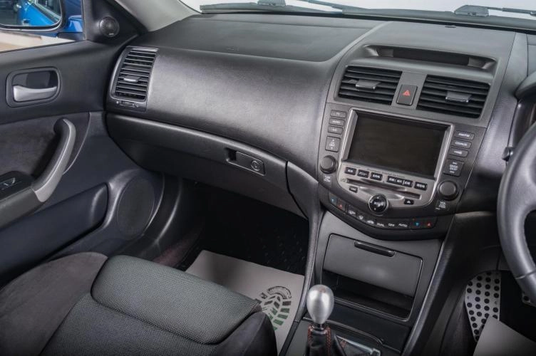 Honda Accord 11 из 18