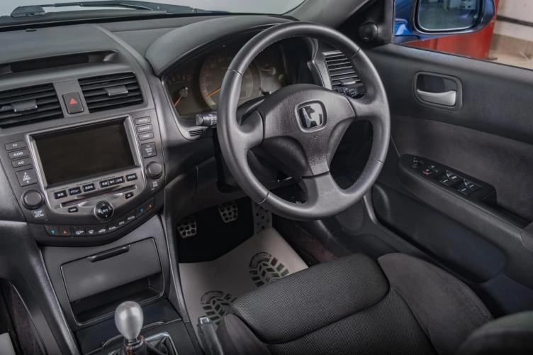 Honda Accord 9 из 18