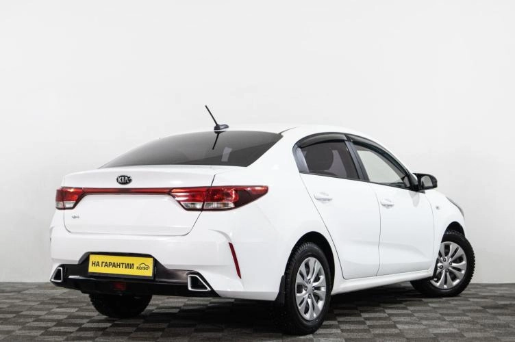 KIA Rio 4 из 5
