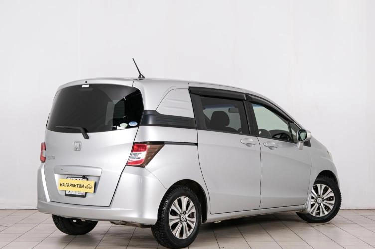 Honda Freed 6 из 6