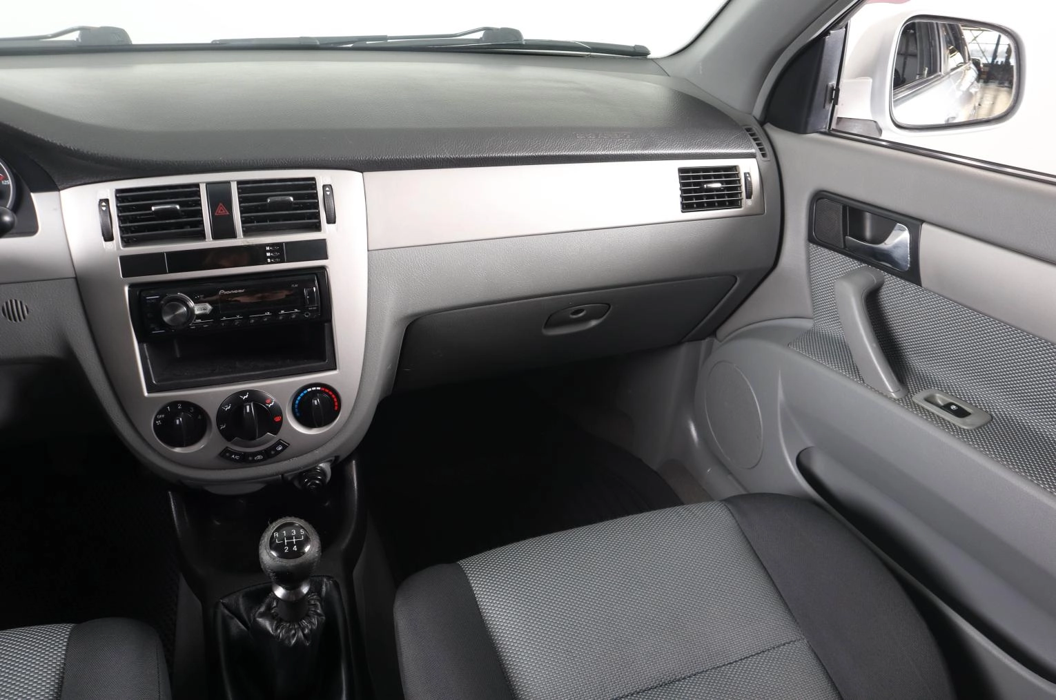 Chevrolet Lacetti 14 из 21