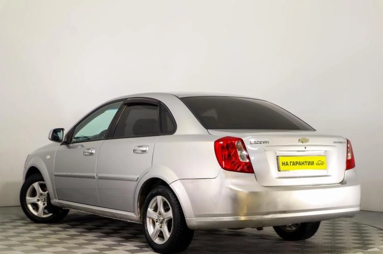 Chevrolet Lacetti 6 из 6