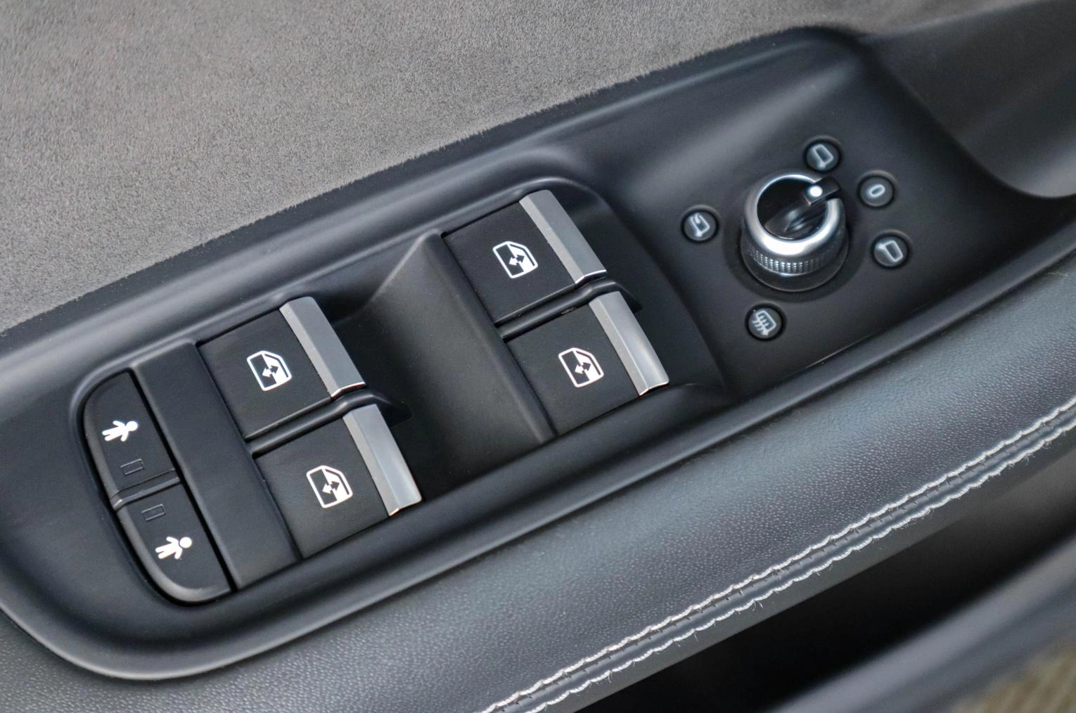Audi Q7 18 из 25