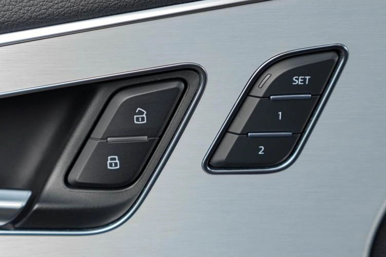 Audi Q7 21 из 25