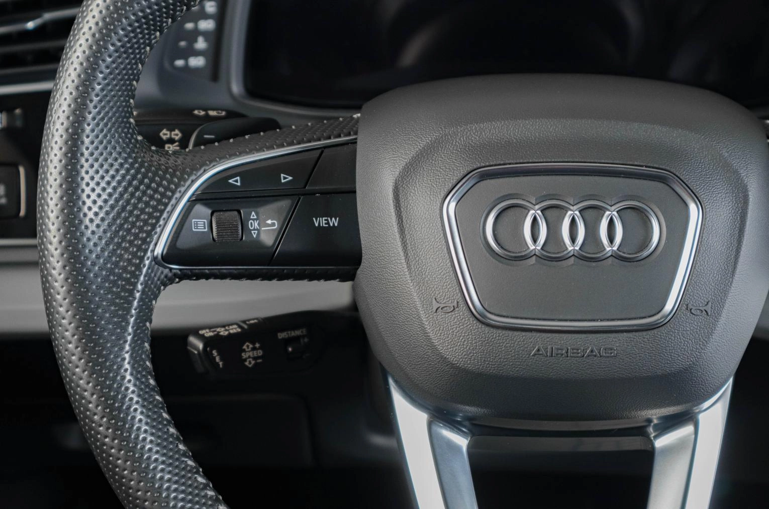 Audi Q7 14 из 25