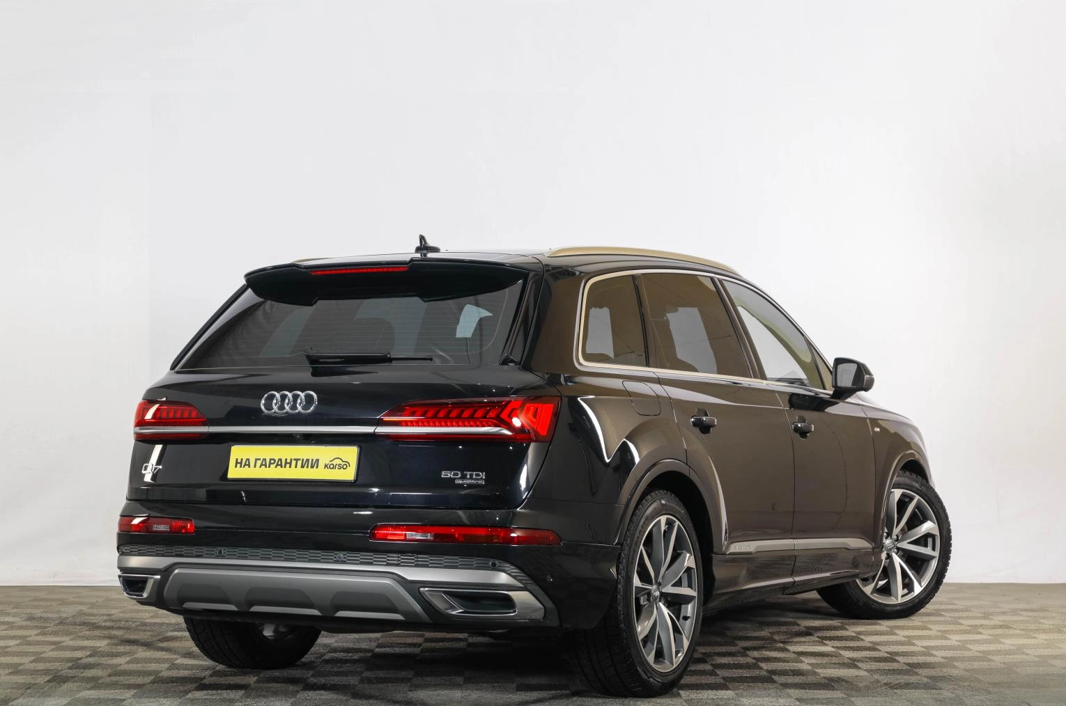 Audi Q7 6 из 25