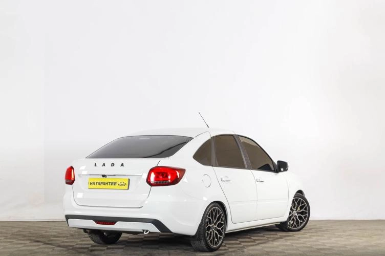 ВАЗ (LADA) Granta 6 из 6