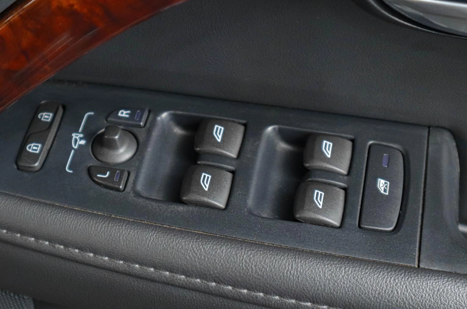 Volvo V70 19 из 20