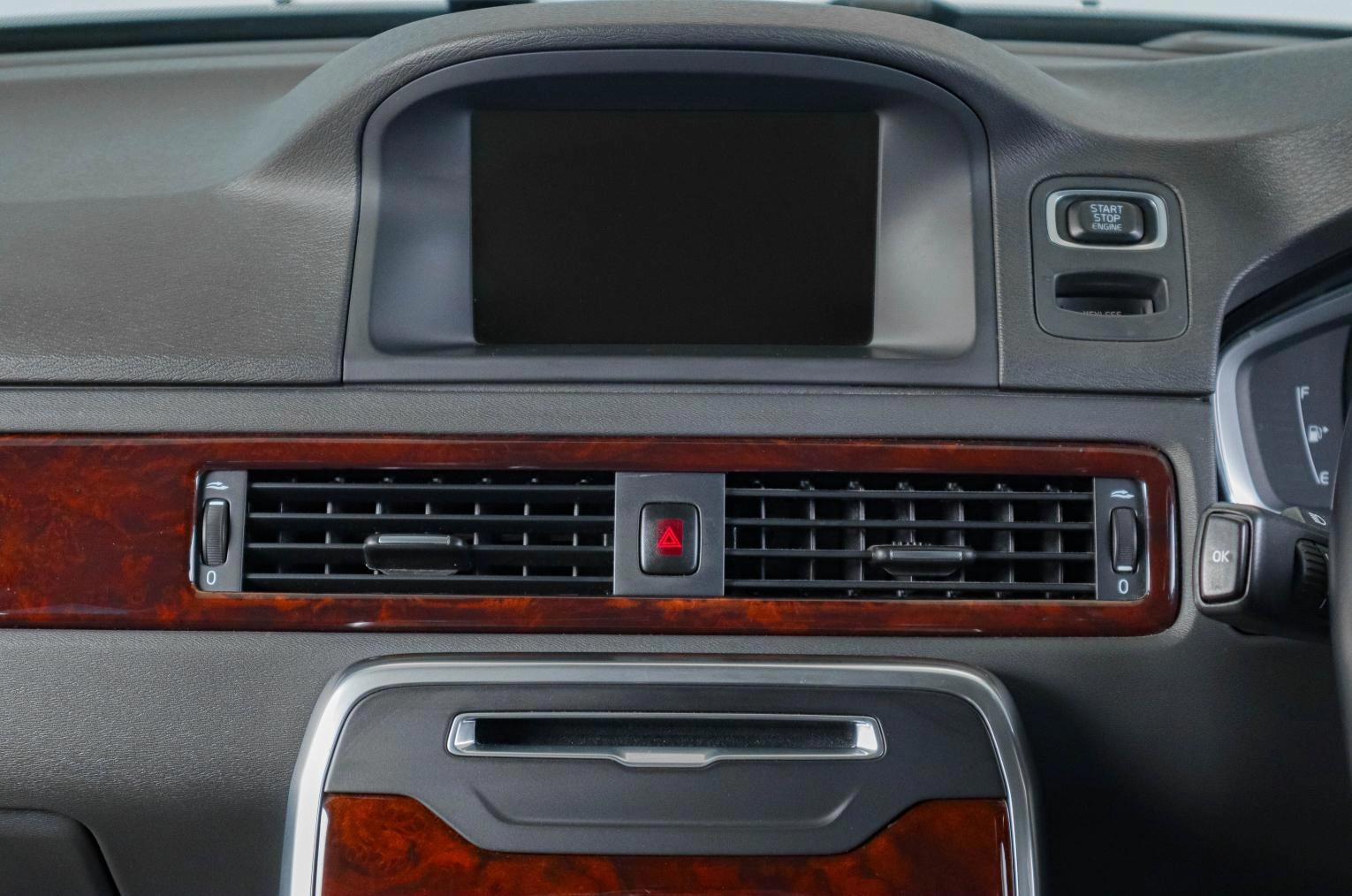 Volvo V70 16 из 20