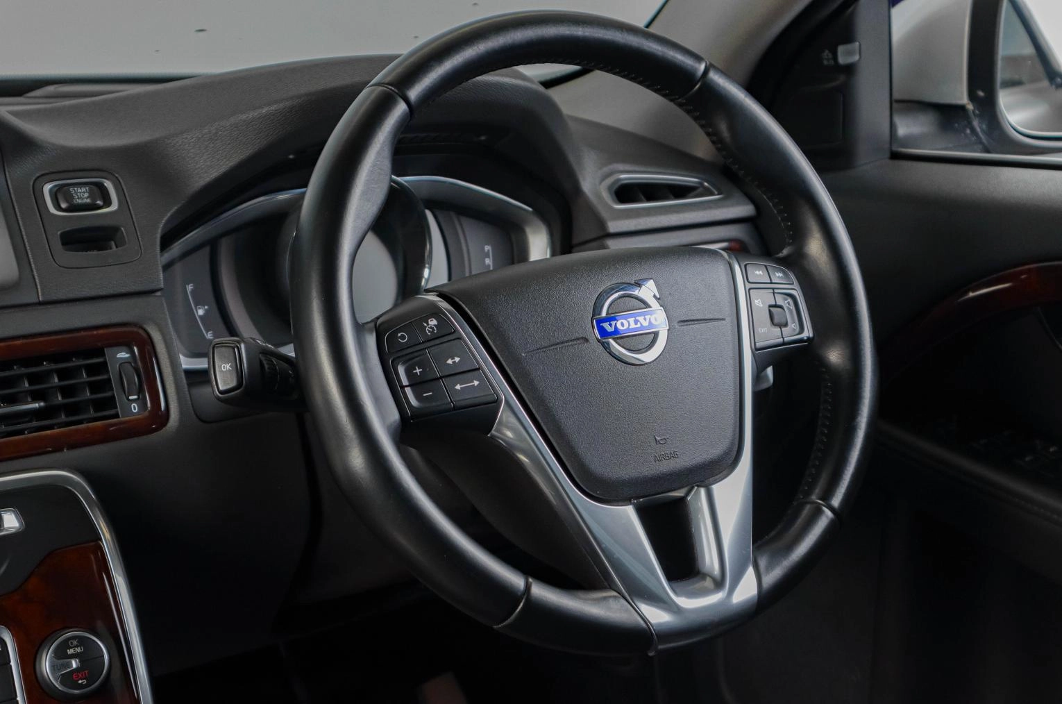 Volvo V70 11 из 20