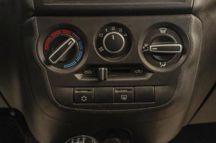 ВАЗ (LADA) Granta 14 из 19