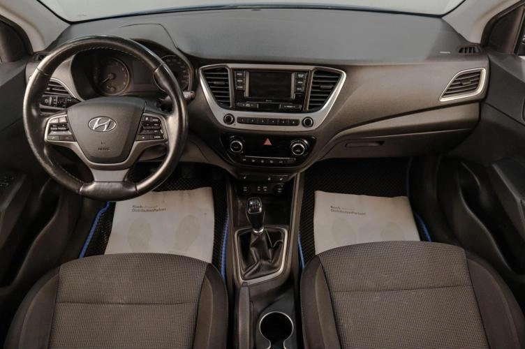 Hyundai Solaris 12 из 17