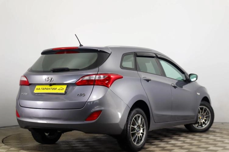 Hyundai i30 4 из 6