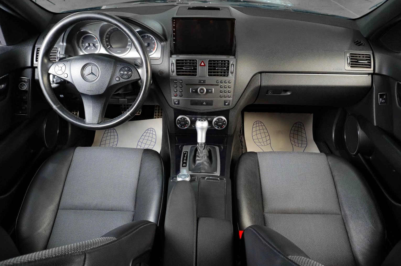Mercedes-Benz C-класс 12 из 18