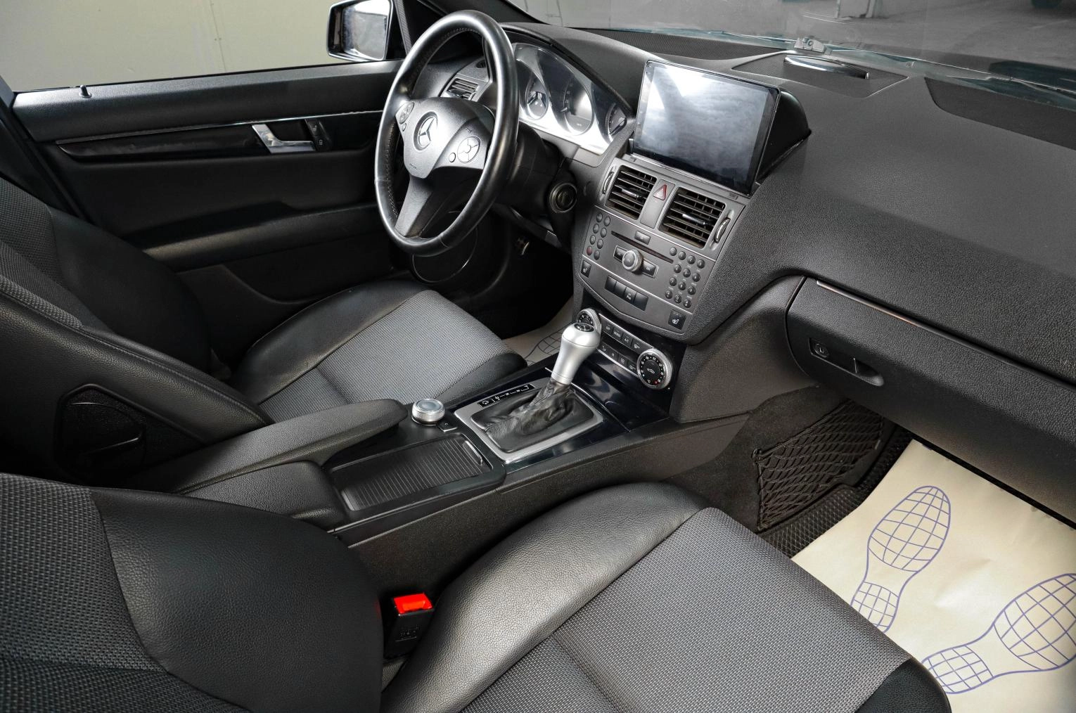 Mercedes-Benz C-класс 10 из 18