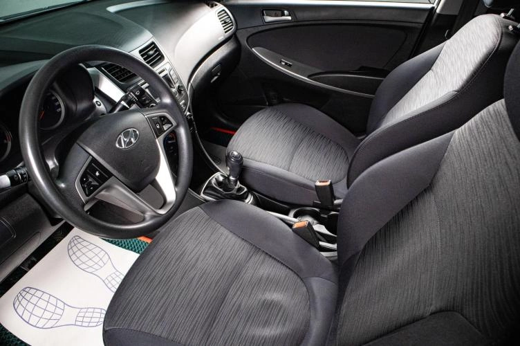 Hyundai Solaris 8 из 16