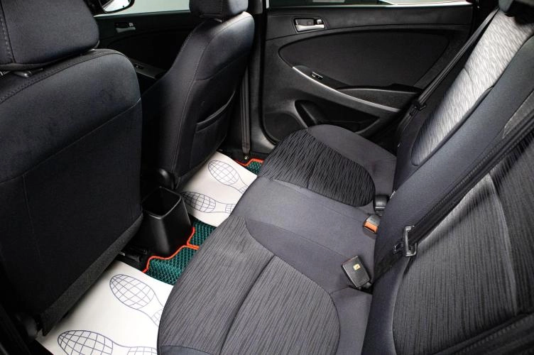 Hyundai Solaris 15 из 16