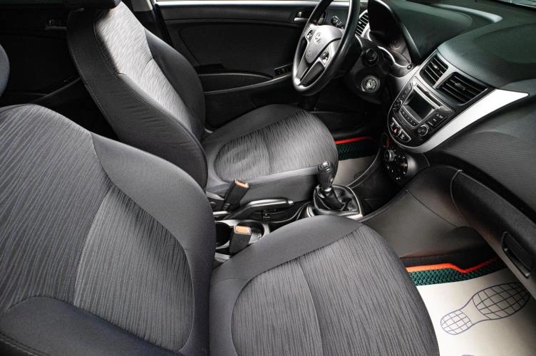 Hyundai Solaris 9 из 16