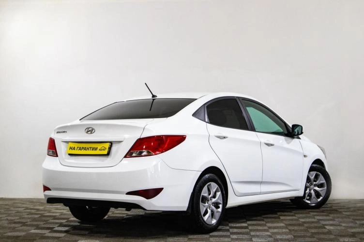 Hyundai Solaris 4 из 5