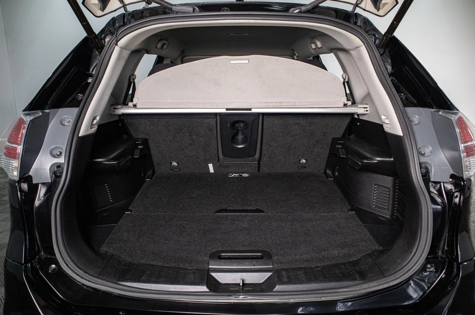 Nissan X-Trail 19 из 19