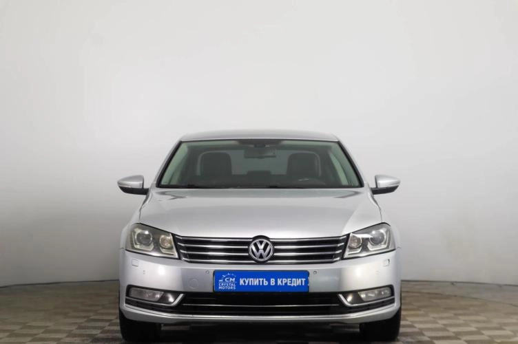 Volkswagen Passat 2 из 6
