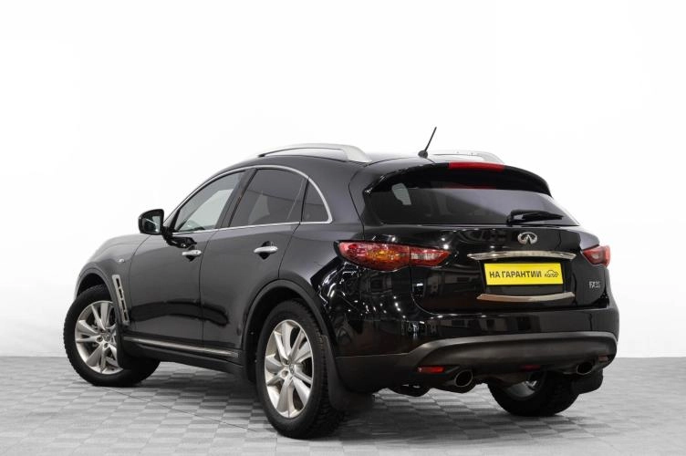 Infiniti FX35 6 из 6