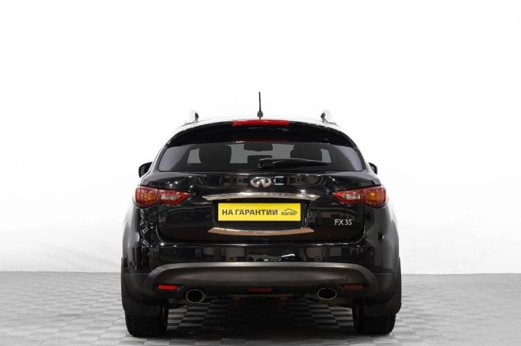 Infiniti FX35 5 из 6