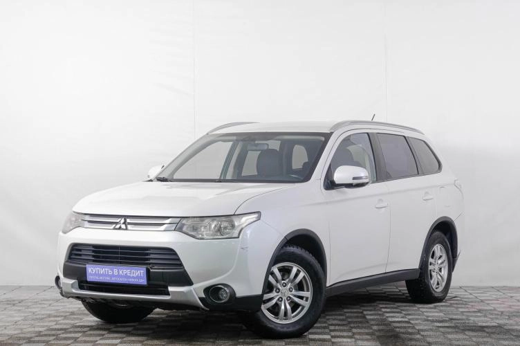 Mitsubishi Outlander 3 из 6