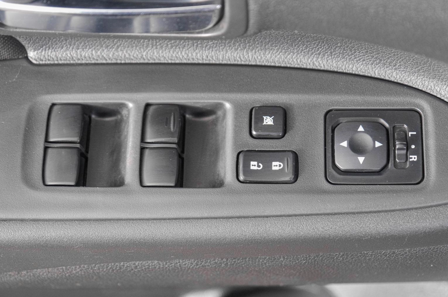 Mitsubishi Outlander 21 из 21