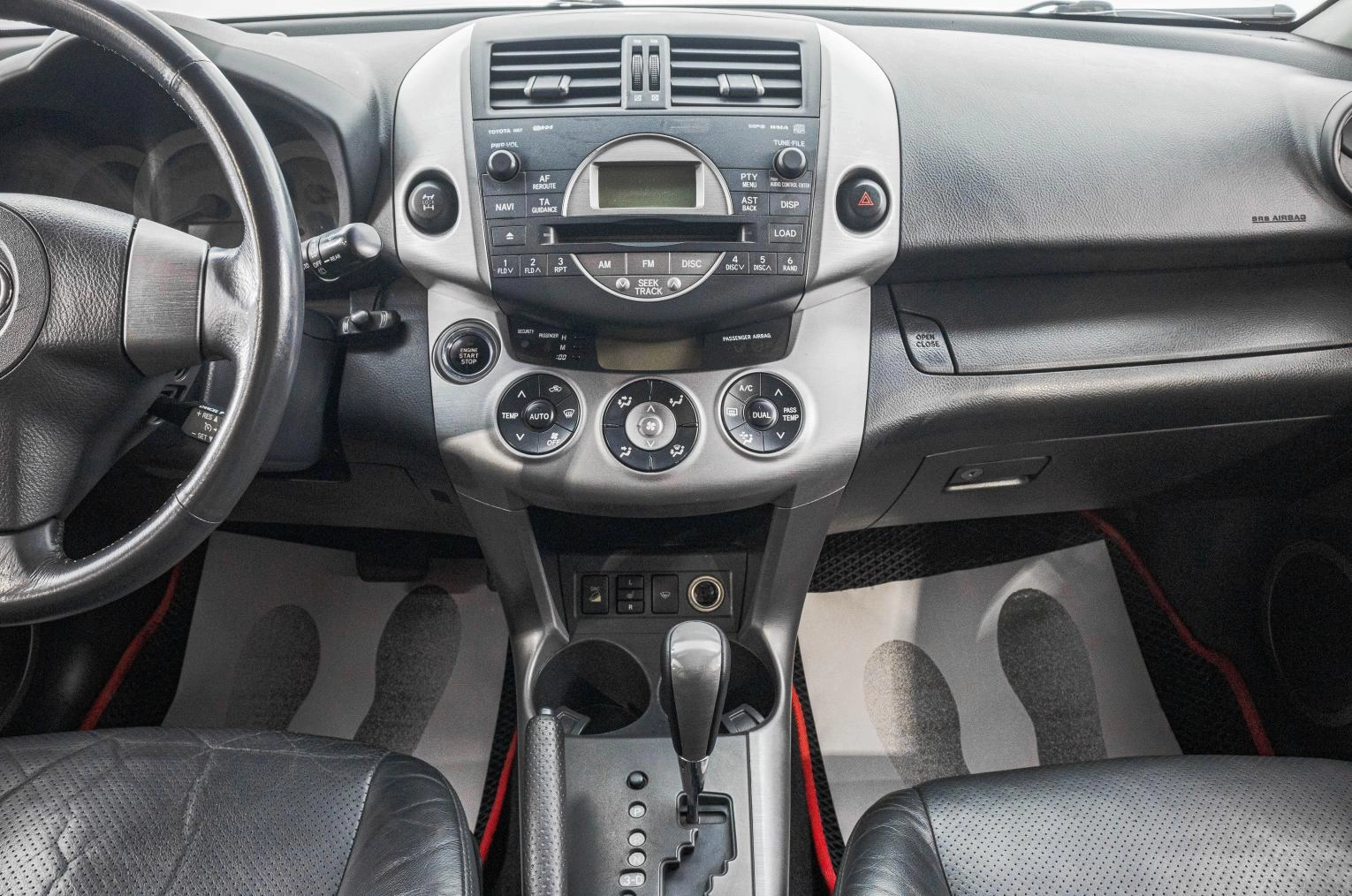 Toyota RAV4 19 из 28