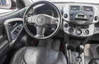 Toyota RAV4 18 из 28