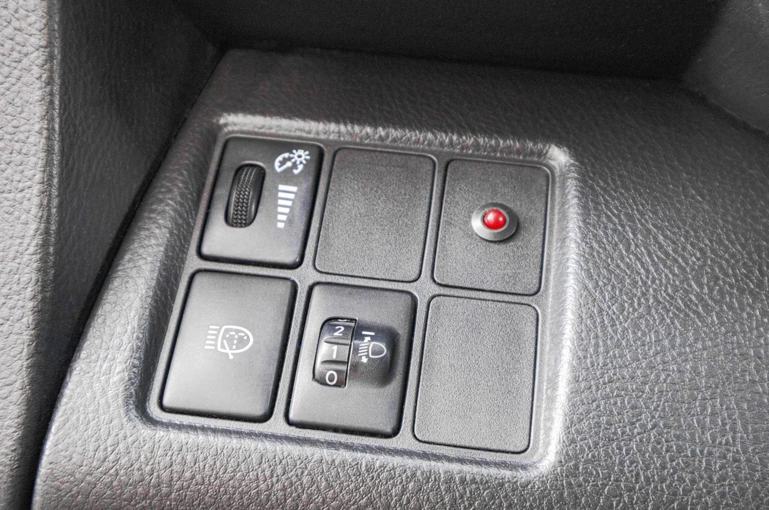 Toyota RAV4 14 из 28