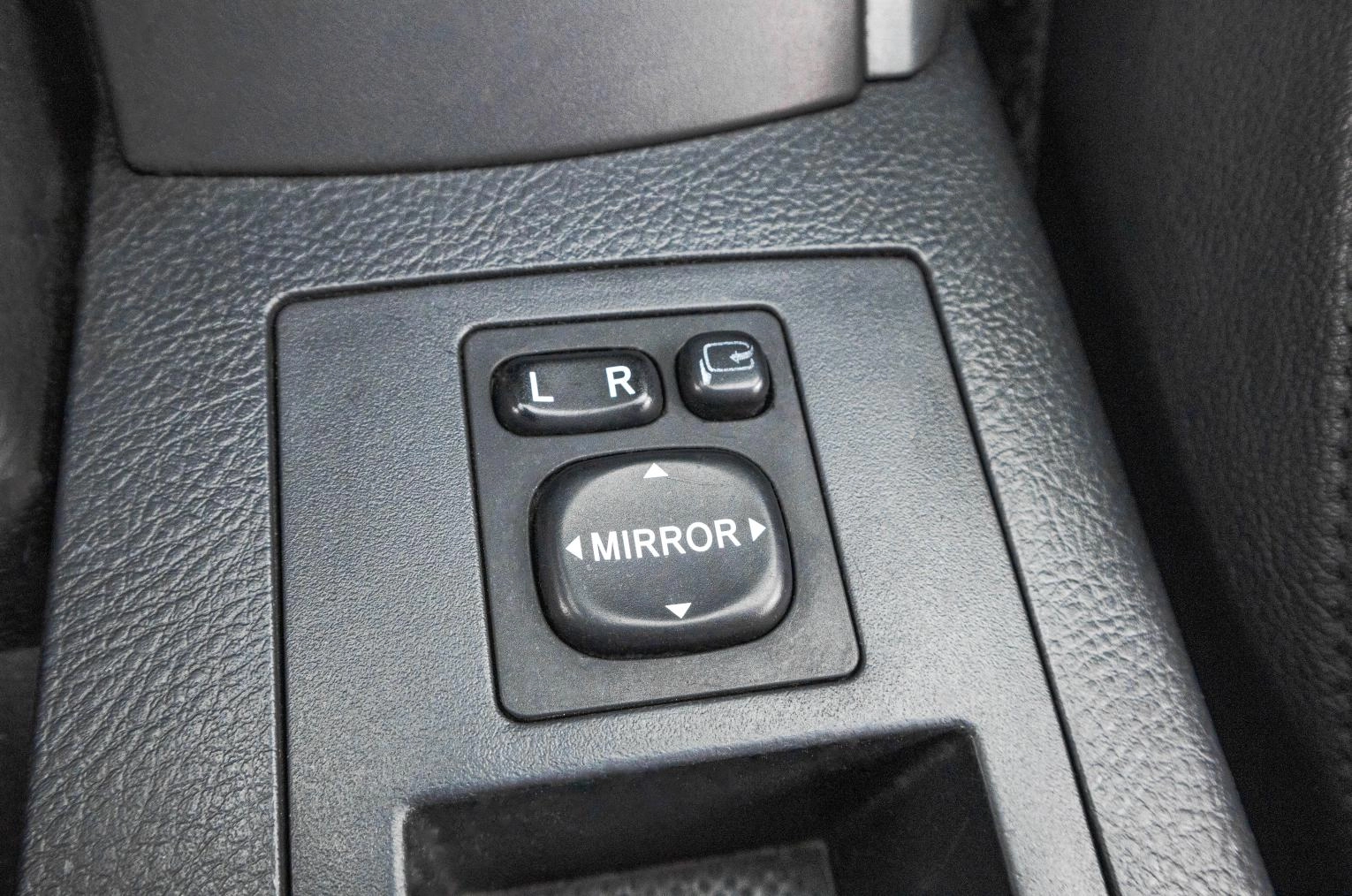 Toyota RAV4 23 из 28