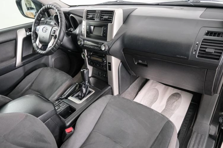 Toyota Land Cruiser Prado 12 из 25