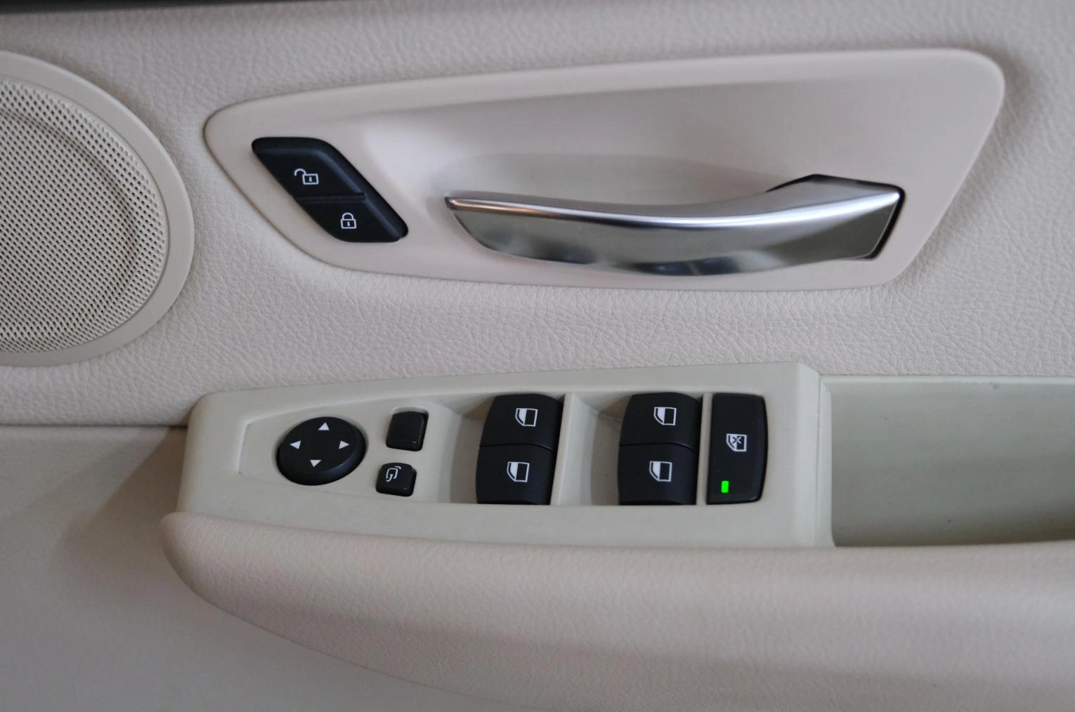 BMW 2 серия Active Tourer 8 из 24