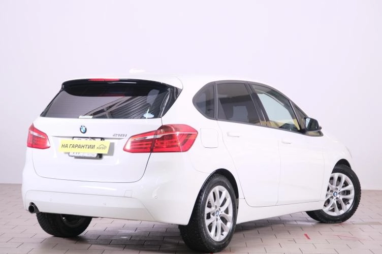 BMW 2 серия Active Tourer 6 из 6